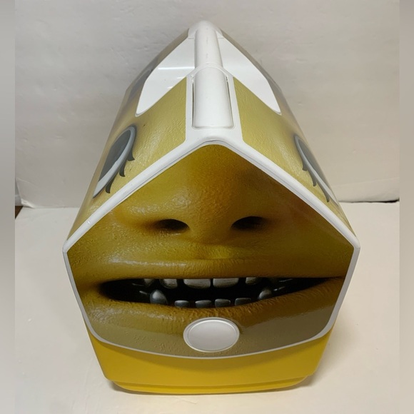 Post Malone Posty Fest Igloo Playmate Elite Cooler 16 Qt Limited Edition New - Picture 9 of 10